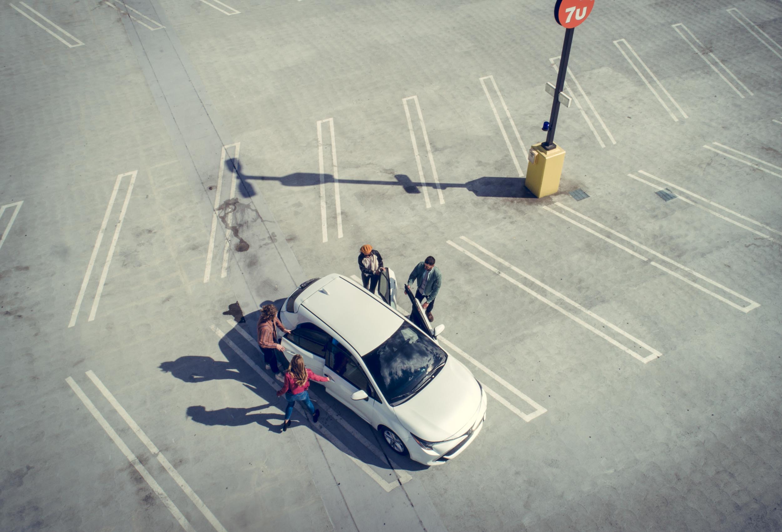 Toyota_Hatchback_Curtet_I Parking Garage_web_01